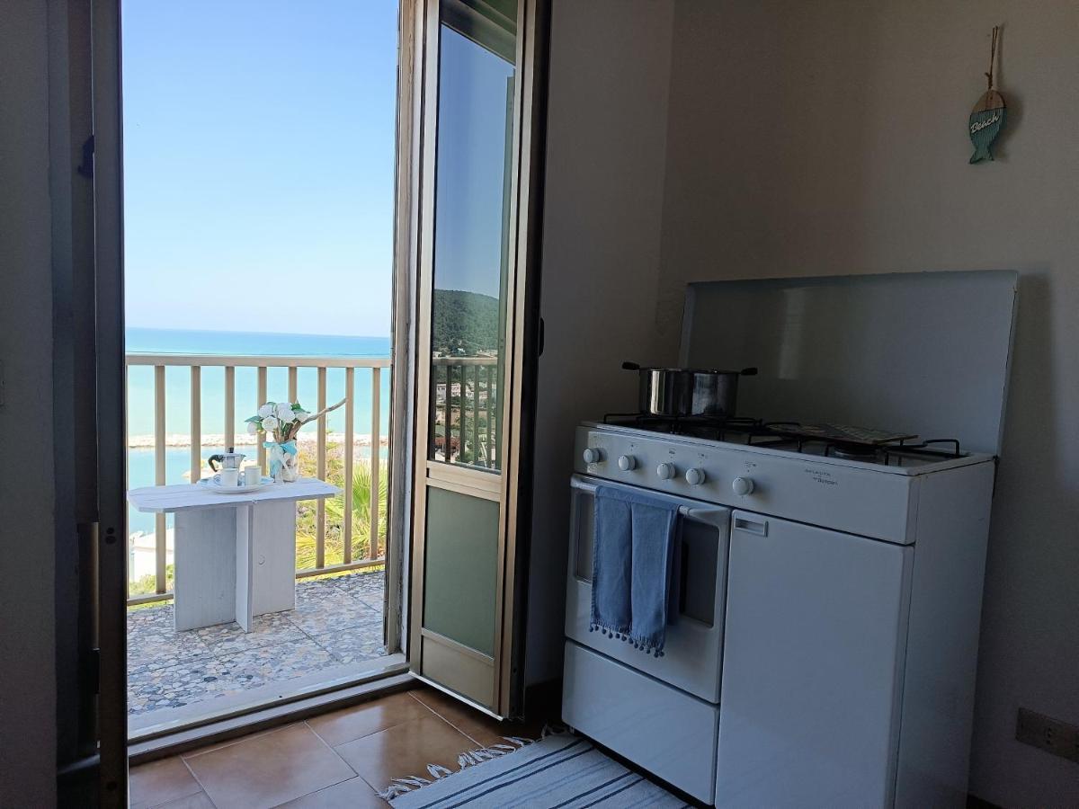 Due Balconi Apartment Peschici Exterior foto